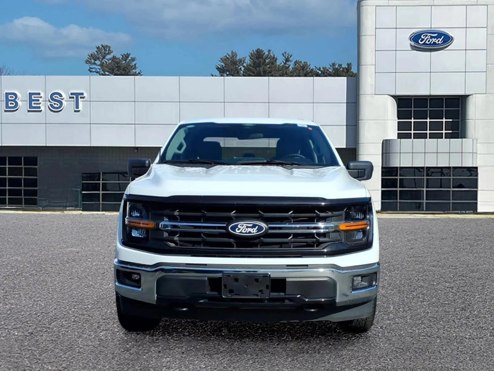 Used 2025 Oxford White Ford XLT image 10