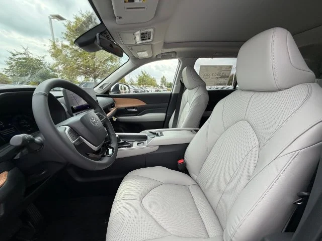 New 2026  Toyota Limited image 10