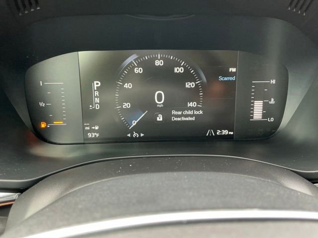 Used 2019 White Volvo T5 Momentum image 57