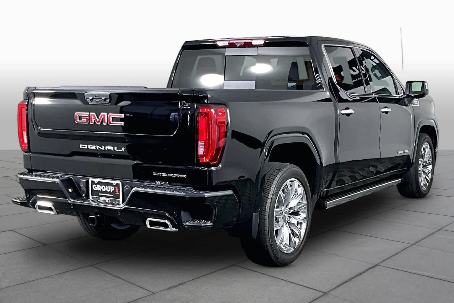 Used 2026 Onyx Black GMC Denali image 13