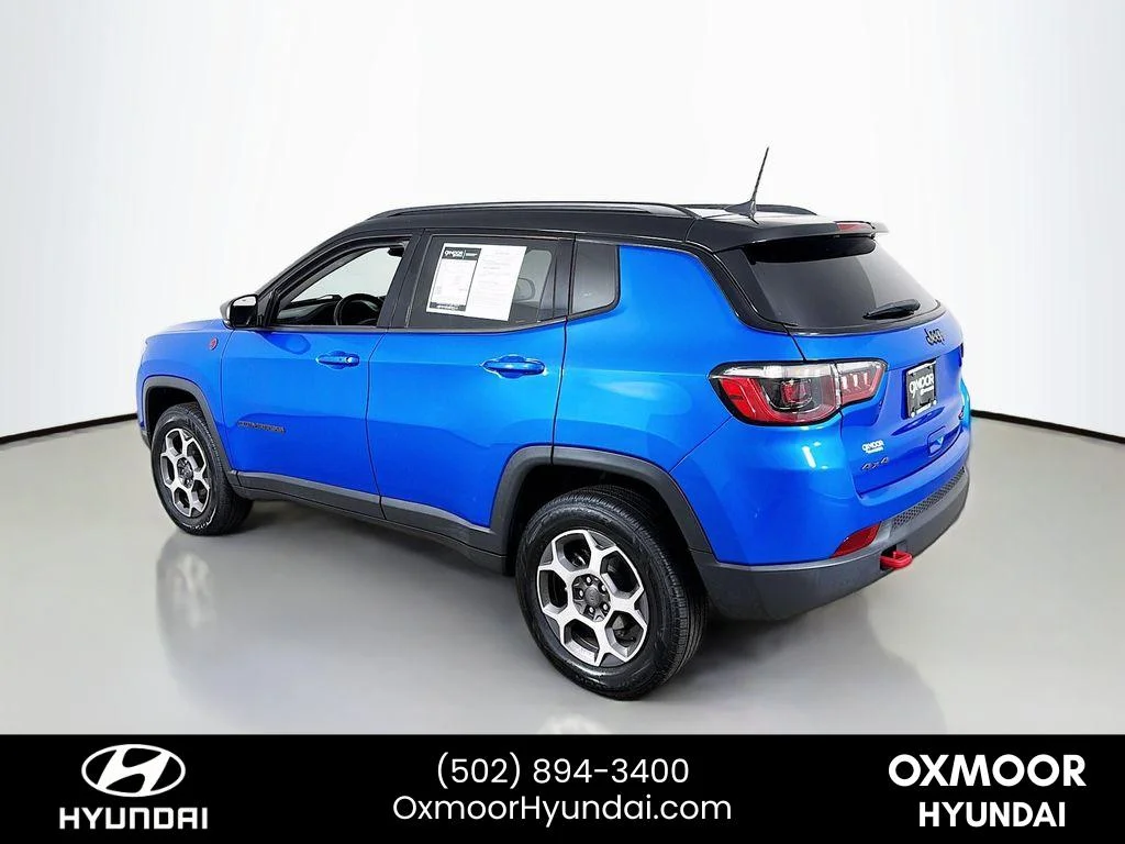 Used 2022 Laser Blue Pearlcoat Jeep Trailhawk image 5