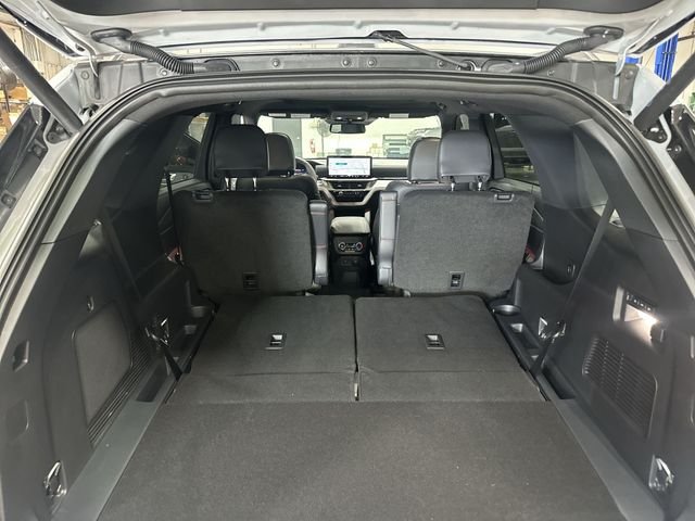 New 2026 Space White Metallic Ford ST image 26