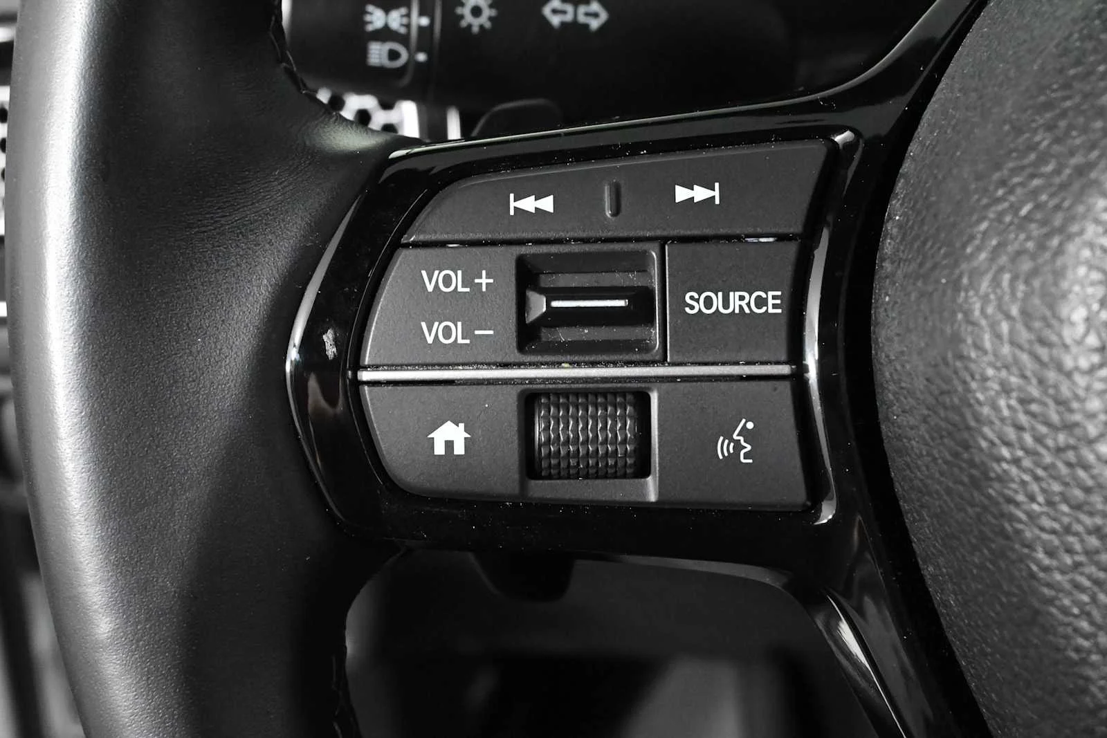Used 2024 Platinum White Pearl Honda Sport image 19