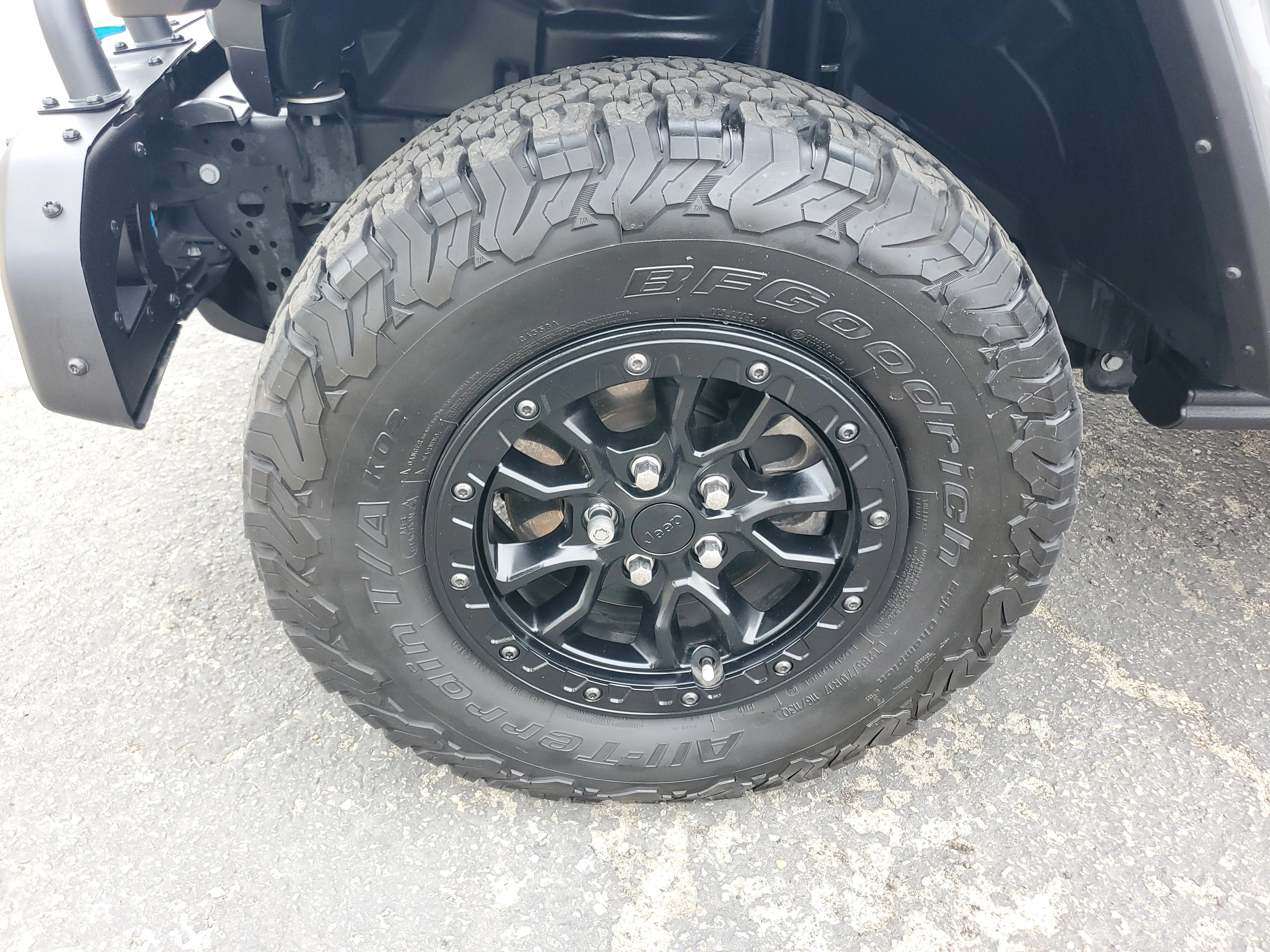 Certified Used 2023 Gray Jeep Rubicon 20th Anniversary Edition 4xe image 11