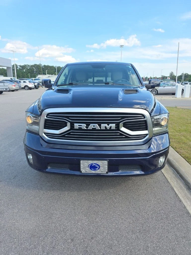 2018 RAM 1500 Laramie Limited 4x4 Crew Cab 5'7's photo