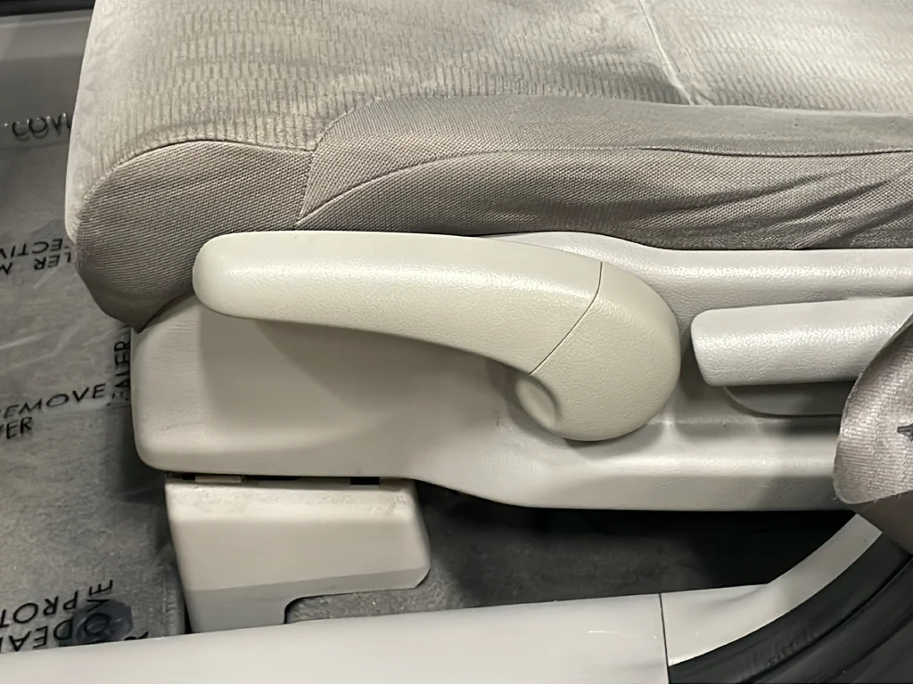Used 2013 Gray Honda LX image 18