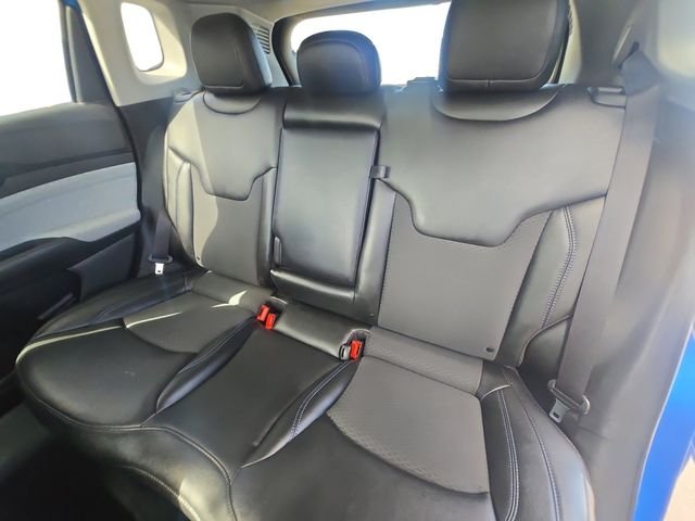 Used 2022 Blue Jeep Latitude image 13