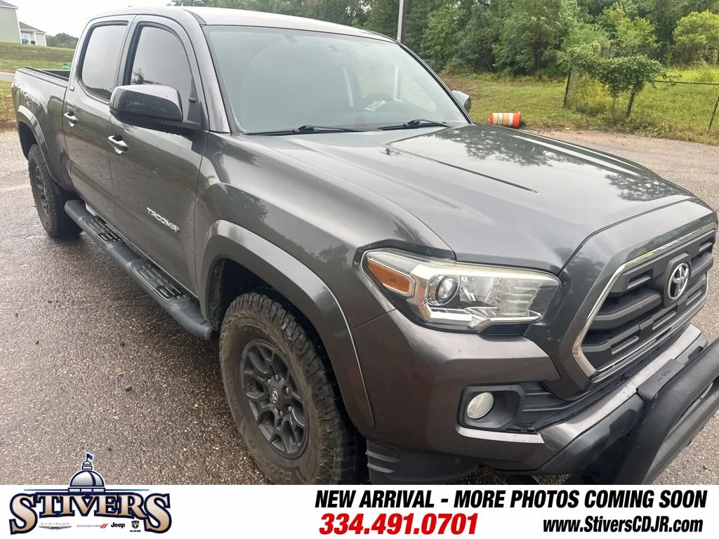 2017 Toyota Tacoma SR5