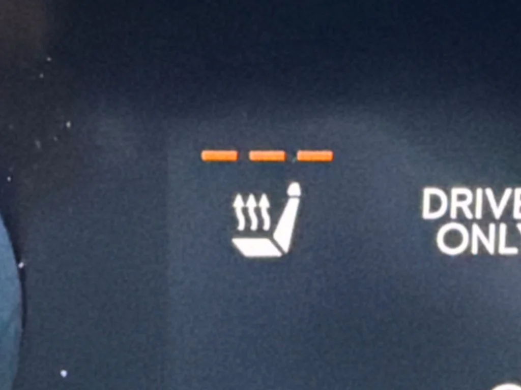 Used 2026 White Hyundai Blue SEL image 31