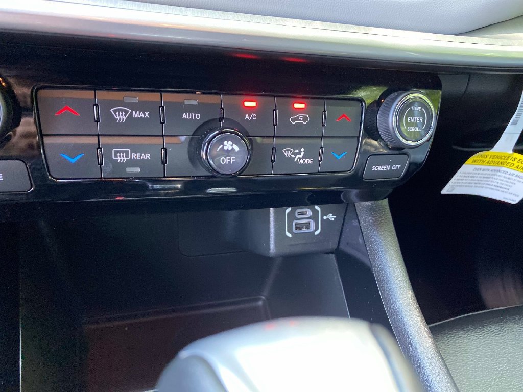 Used 2025 Silver Jeep Limited image 16
