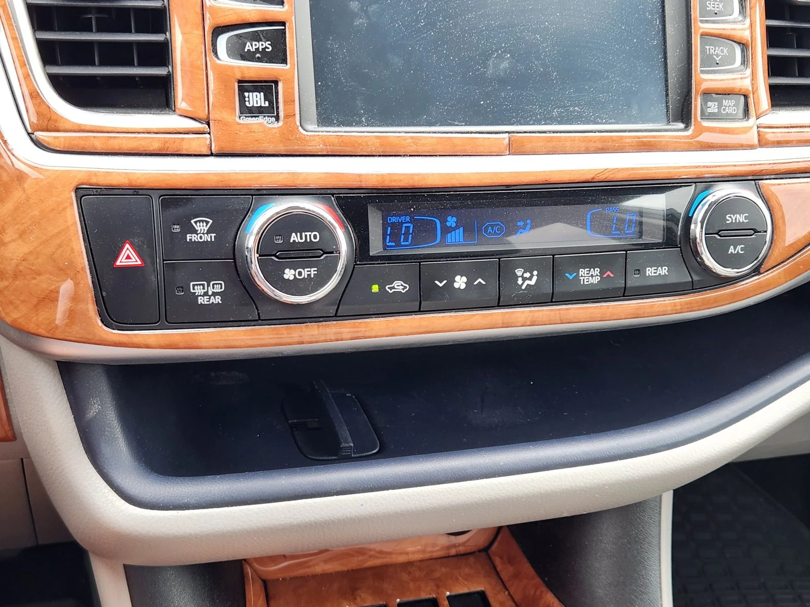 Used 2019 White Toyota Limited Platinum image 18