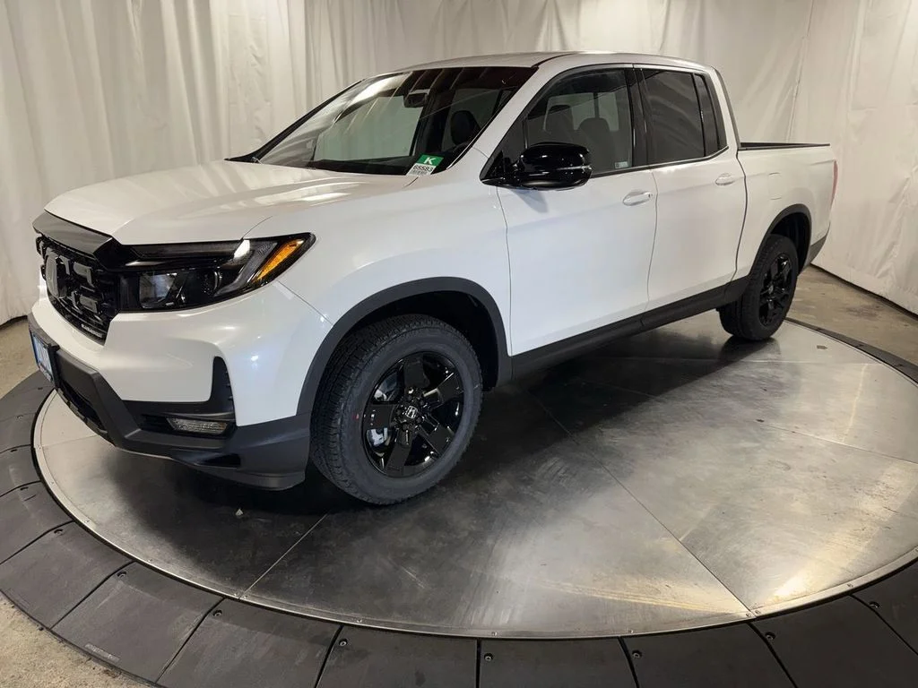 2026 Honda Ridgeline Black Edition's photo