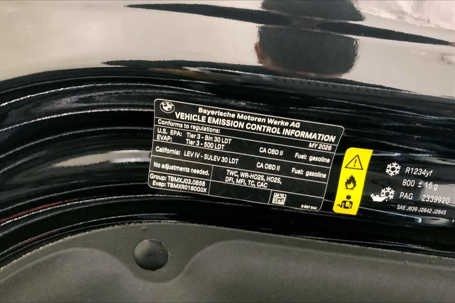 New 2026 Black Sapphire Metallic BMW xDrive40i image 17