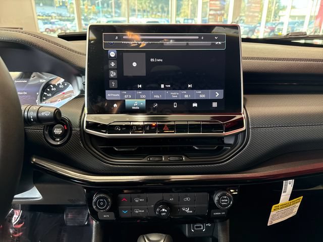New 2026 Joose (DISC) Jeep Latitude image 22