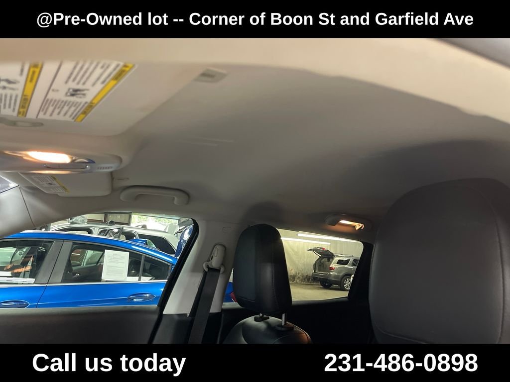 Used 2018 Black Jeep Limited image 13