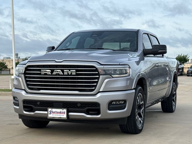 Used 2025 Silver Ram Laramie image 3
