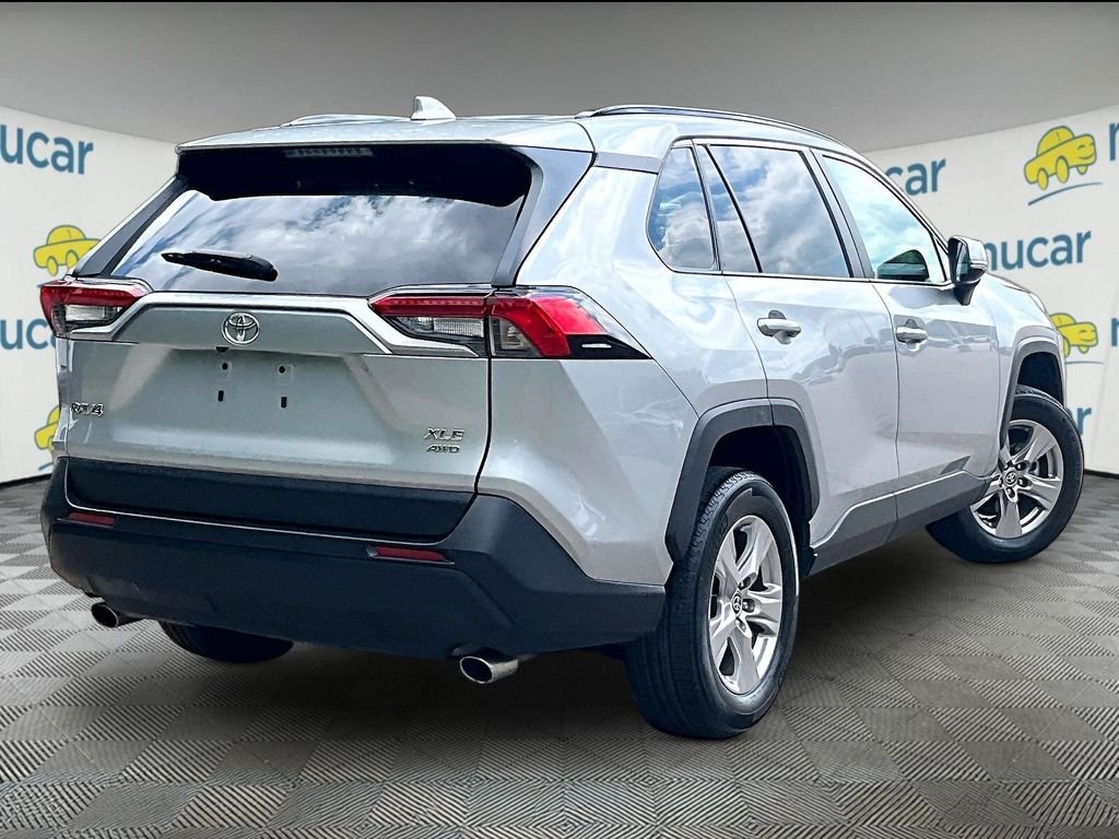Used 2025 Silver Toyota XLE image 6