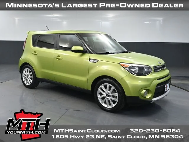 Used 2019 Green Kia Plus image 1