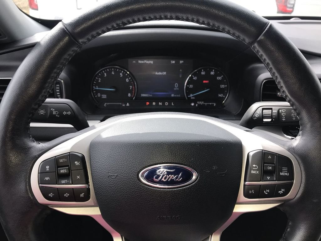 Used 2022 Silver Ford XLT image 14