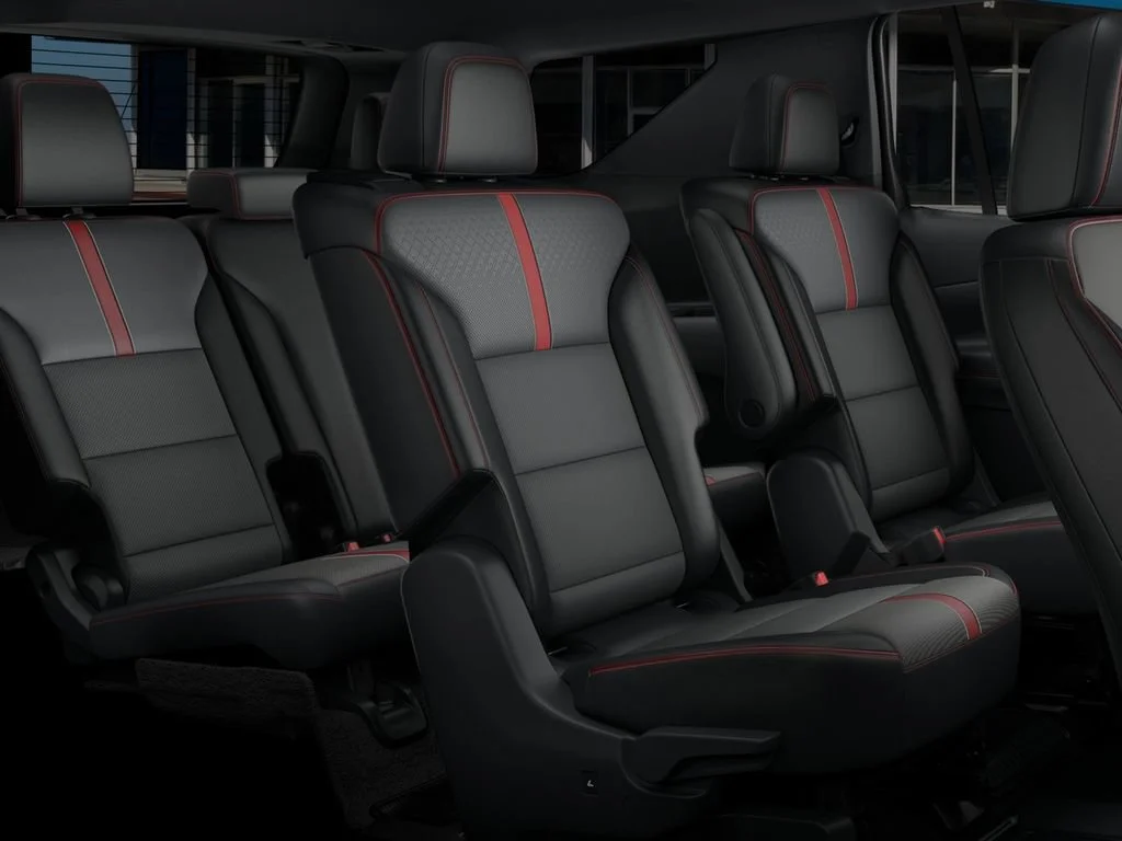 2027 Chevrolet Traverse RS - Photo 10