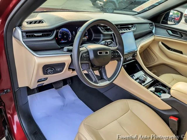 Certified Used 2023 Red Jeep Limited image 9