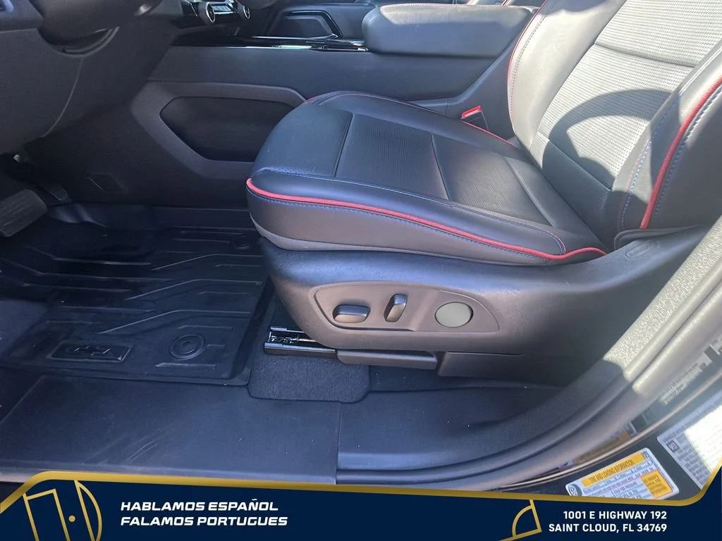 Used 2025 Black Chevrolet RST - Max Range image 13
