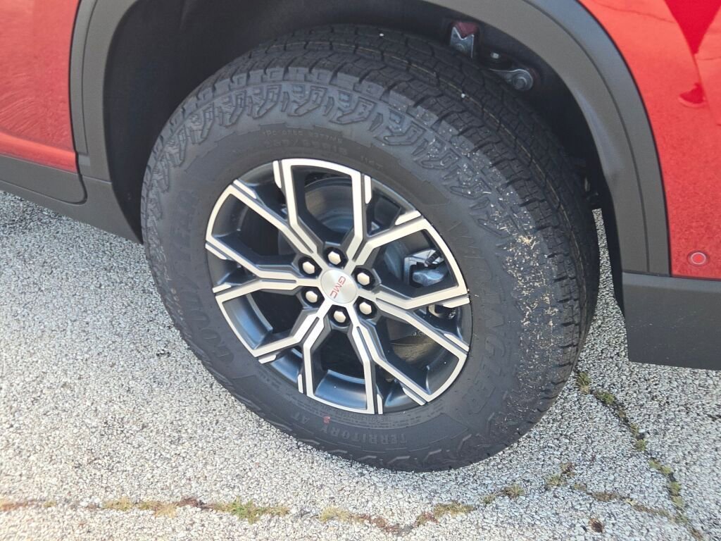 2026 GMC Acadia AT4 - Photo 19