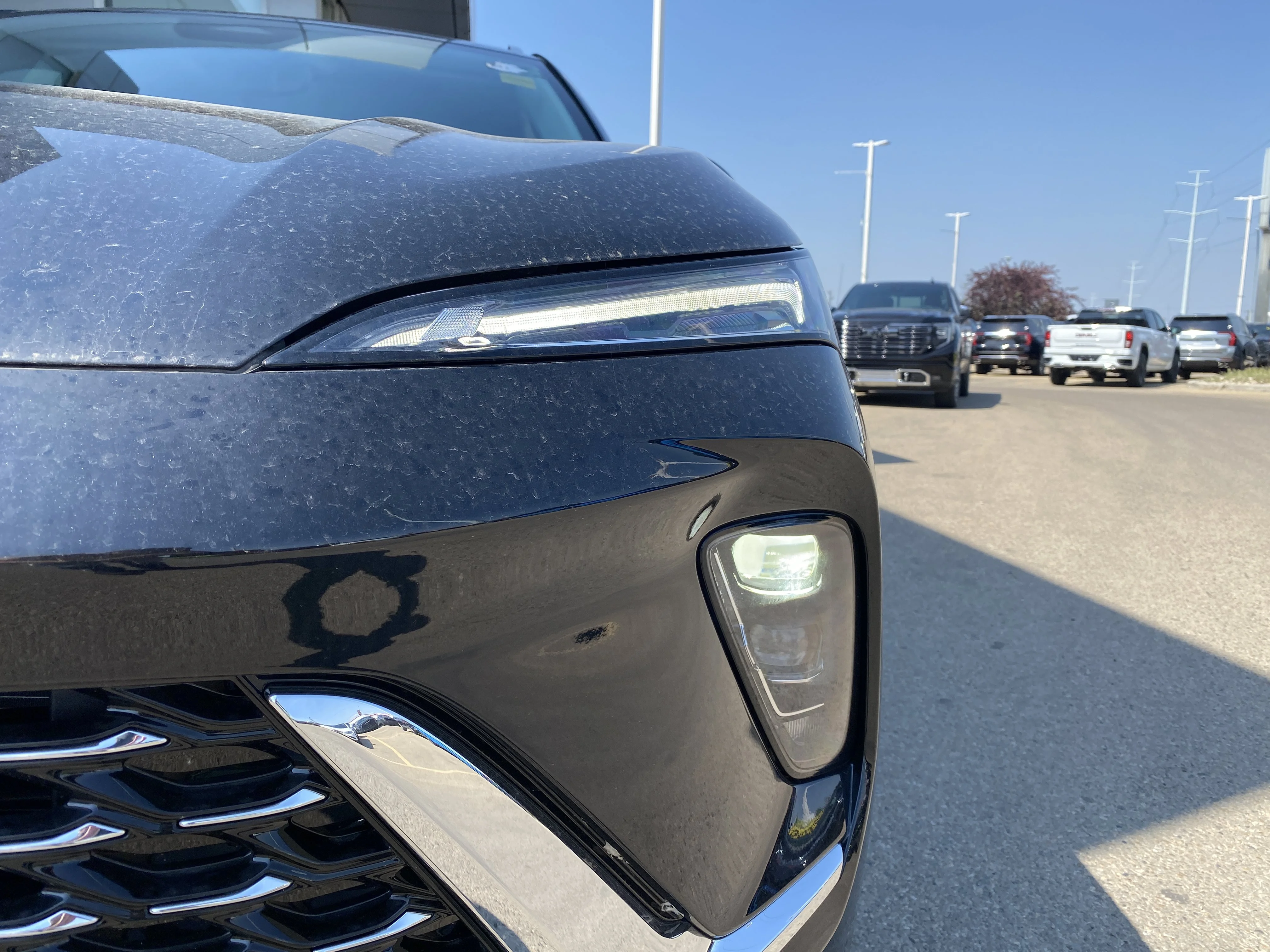 New 2026 EBONY TWILIGHT METALLIC Buick Avenir image 10