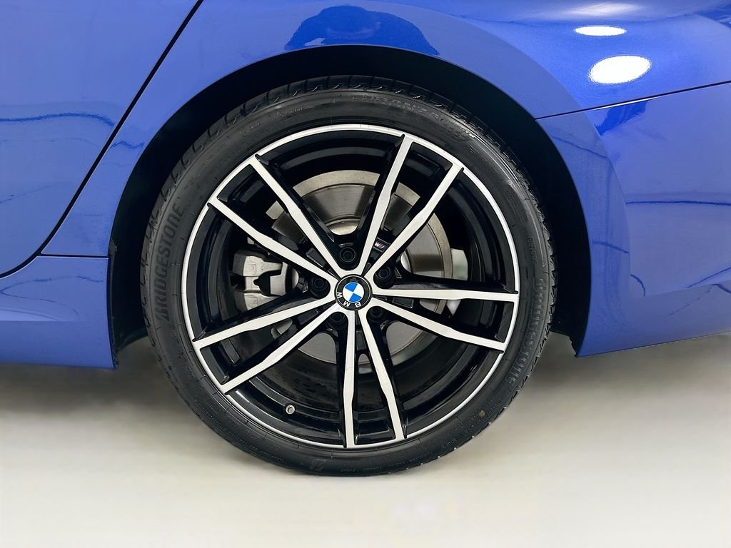 Used 2020 Blue Metallic BMW 330i image 30