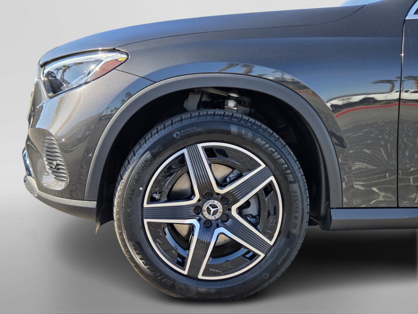 New 2026 Graphite Grey Metallic Mercedes-Benz GLC 300 SUV image 10