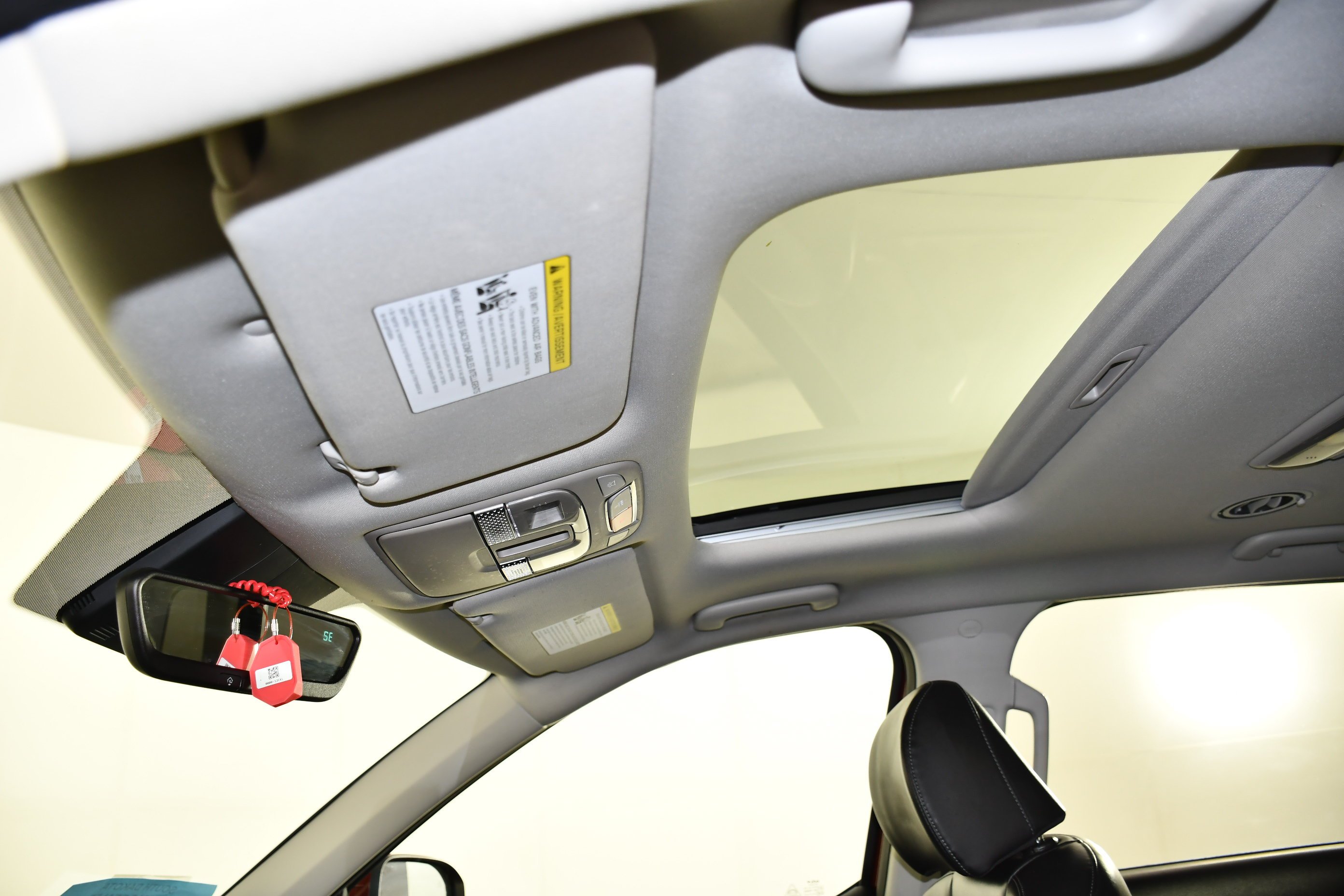 Used 2023 Dawning Red Kia S image 38
