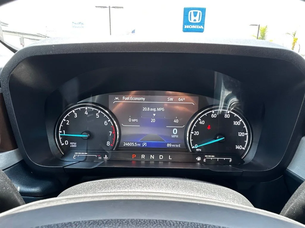 Used 2022 Gray Ford Lariat image 30