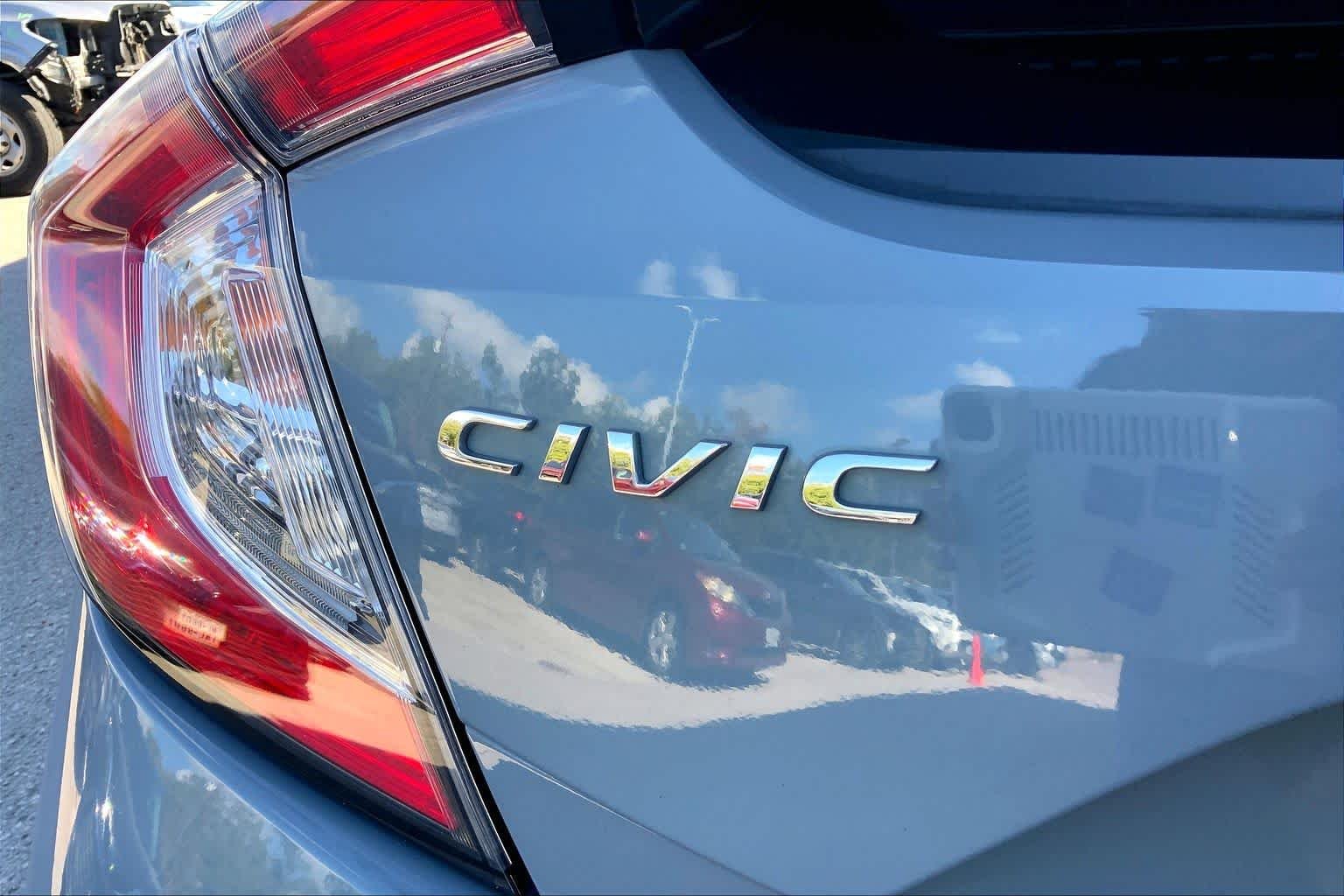 Used 2021 Sonic Gray Pearl Honda Sport image 10