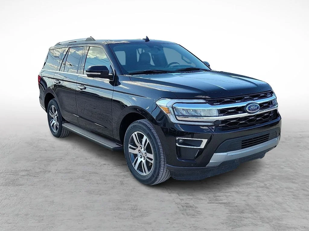 2024 Ford Expedition Limited's photo