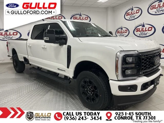 New 2026 Star White Metallic Tri-Coat Ford Lariat image 1