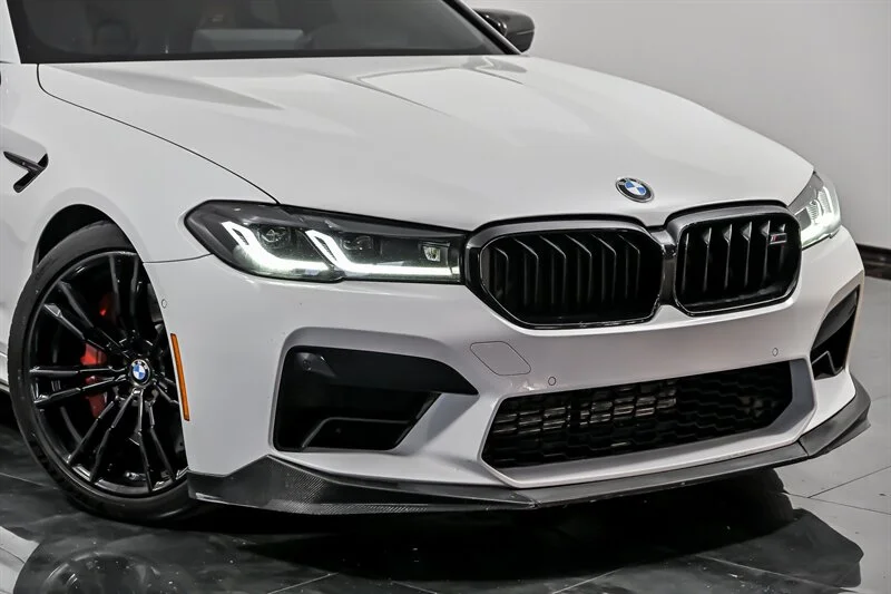 Used 2021 Alpine White BMW COMPETITION image 2