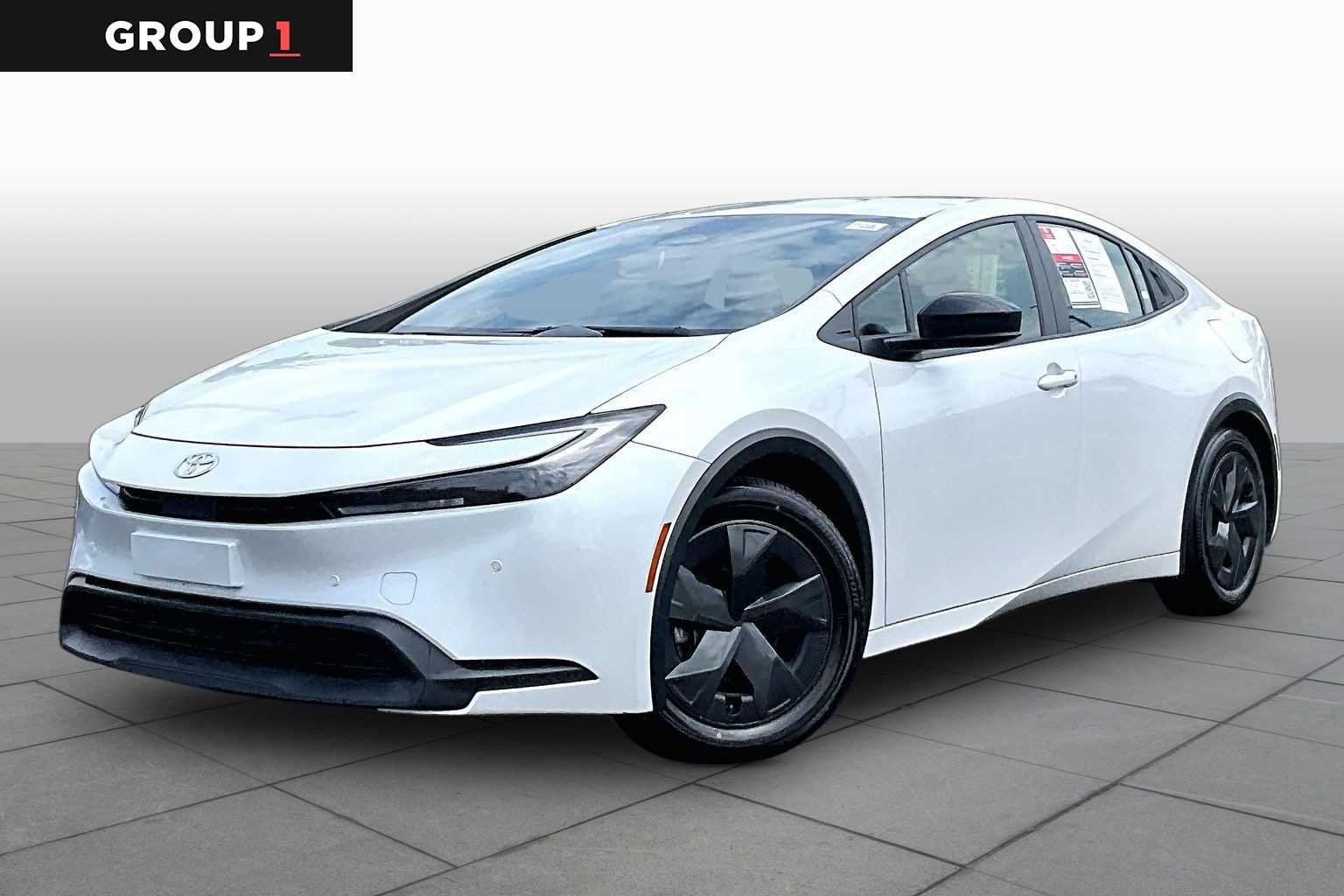 2024 Toyota Prius LE