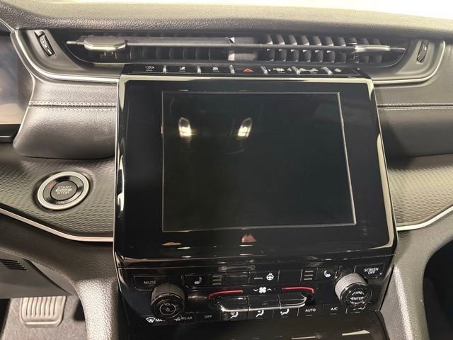 Used 2023 Bright White Clearcoat Jeep Altitude image 30