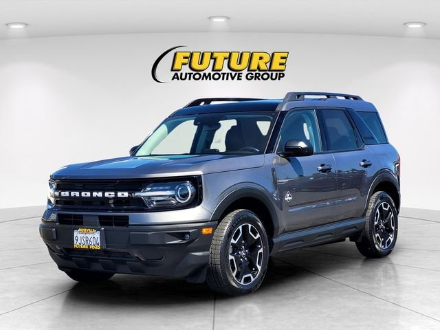 Certified Used 2023 Gray Ford Outer Banks image 8