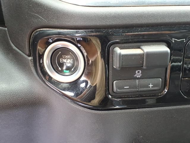 Used 2024 Black Chevrolet LTZ image 10