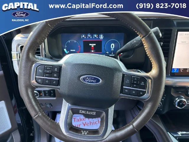 Used 2025  Ford King Ranch image 25