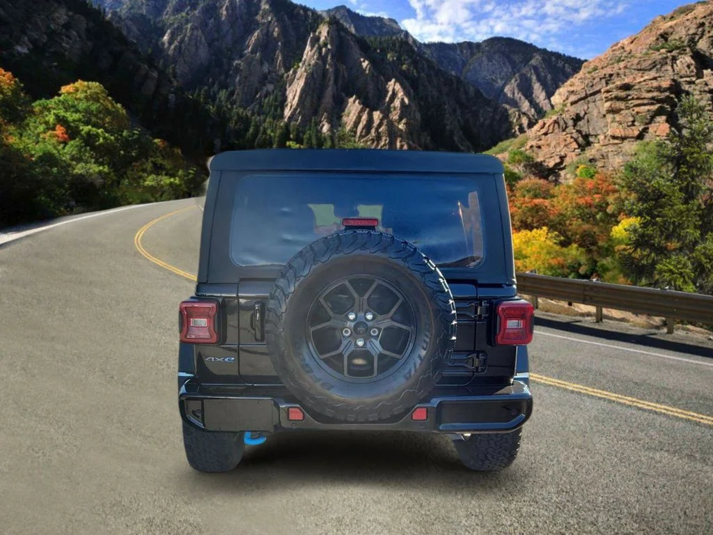 Used 2024 Black Jeep High Altitude 4xe image 4