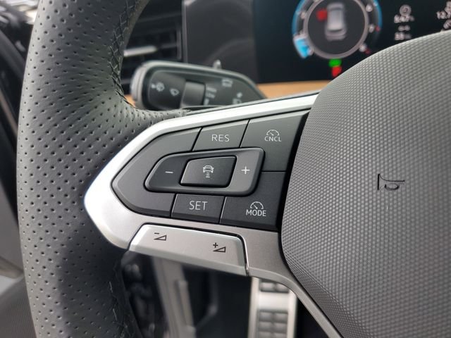New 2026 Black Volkswagen 2.0T SEL R-Line Turbo image 26