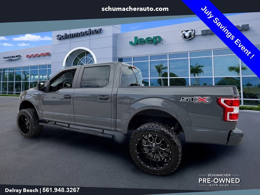 Used 2018  Ford XL image 5