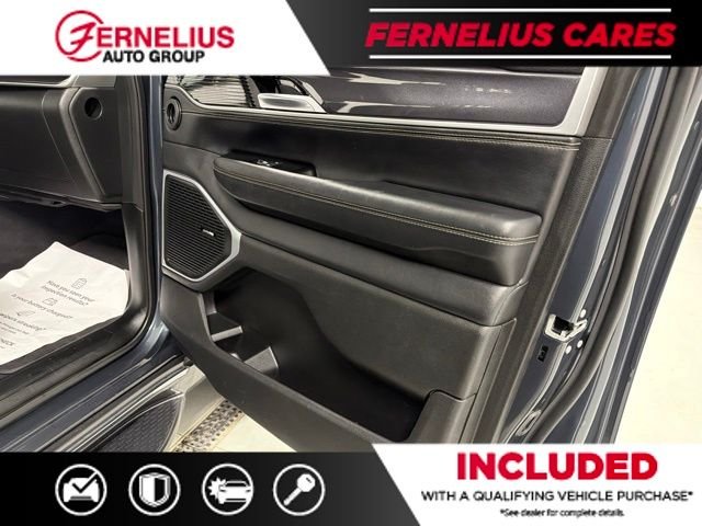 Used 2022 Gray Jeep Series I image 17