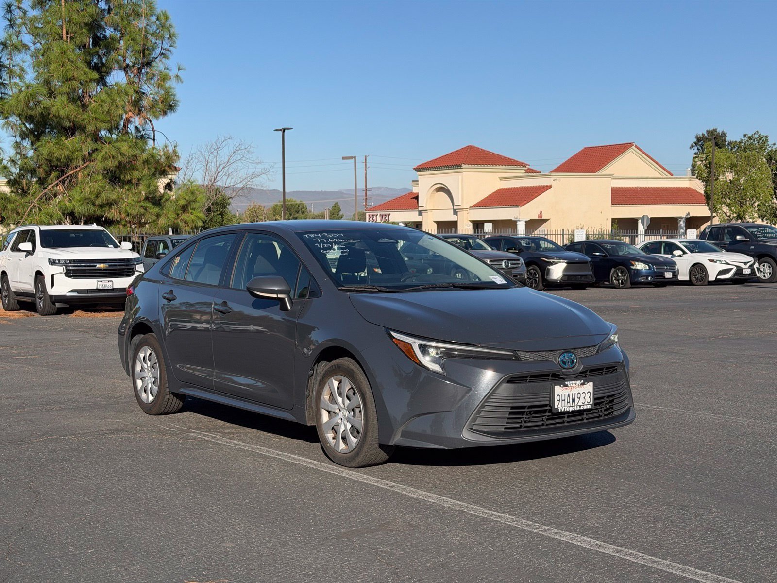 Used 2023 Underground Toyota LE image 2