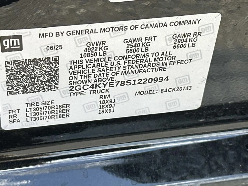 Used 2025 Black Chevrolet ZR2 image 30