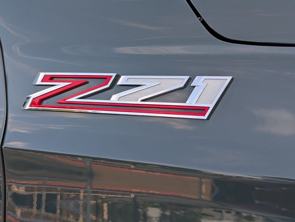 Used 2026 Gray Chevrolet Z71 image 37