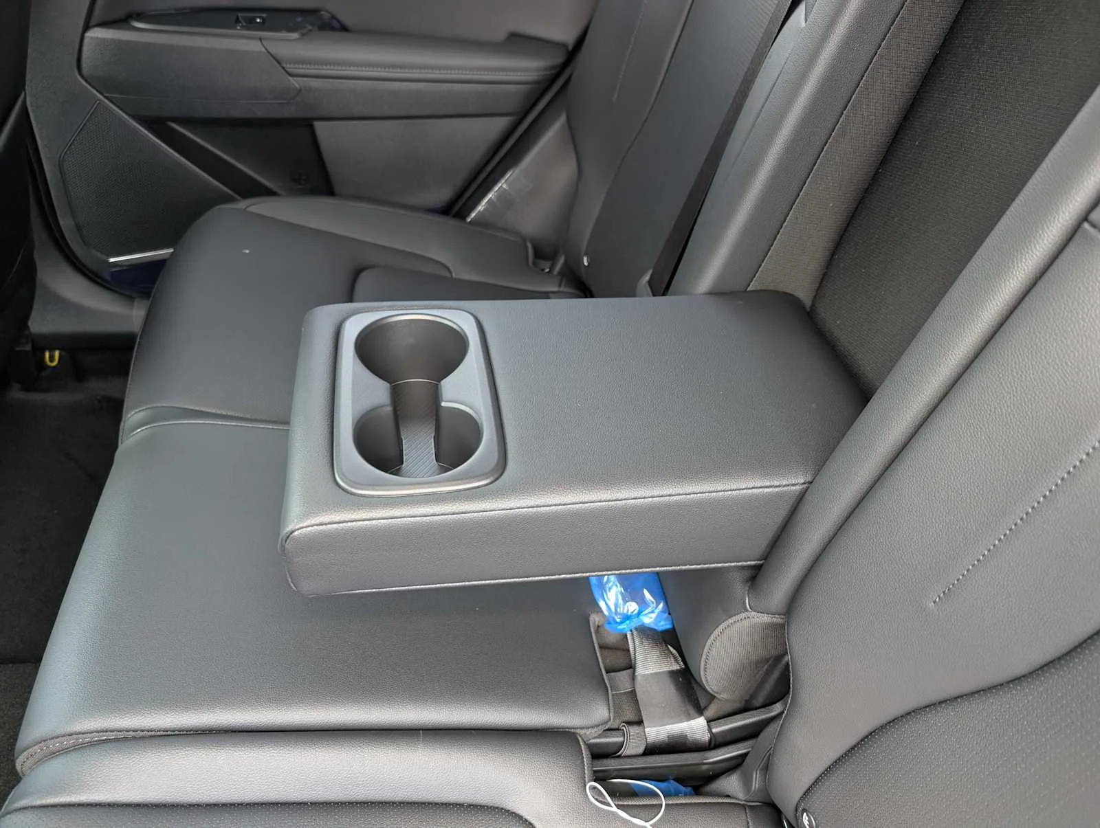 New 2026 Gravity Gray Kia EX image 16