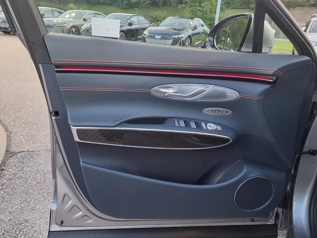 2026 GENESIS GV70 Sport Prestige - Photo 13